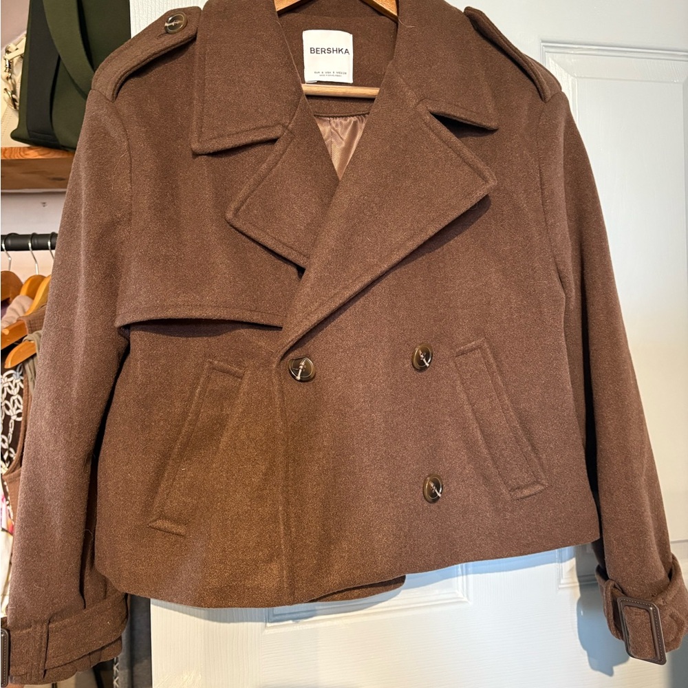 Cropped Brown Peacoat